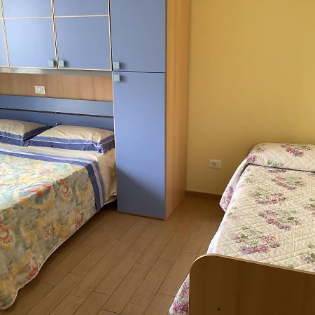 Готель Oasi Mare Нумана Екстер'єр фото